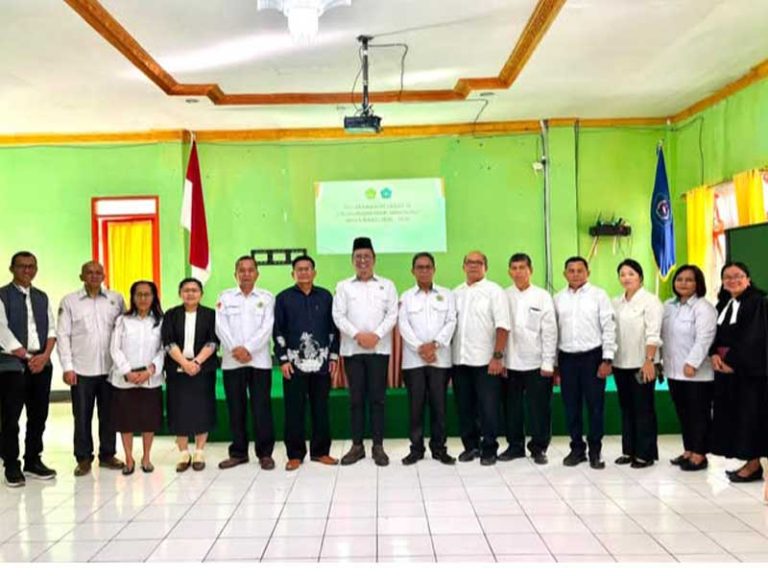 Wajib Tahu: ektor IAKN Tarutung: “Tetap Semangat, Tetap Bekerja, dan Tetap Mengandalkan Tuhan” pada Pelantikan Sekretaris Prodi Magister Teologi Secara Detail