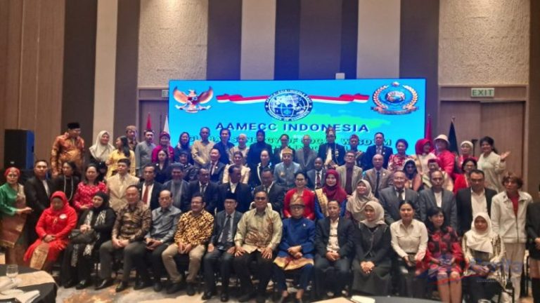 Info Terkini: Datuk Sir Imam Prawoto Hadiri Forum Bisnis Internasional “Global Sinergy of Local Wisdom For A Golden Indonesia: Harmony Indonesia” yang Harus Anda Ketahui