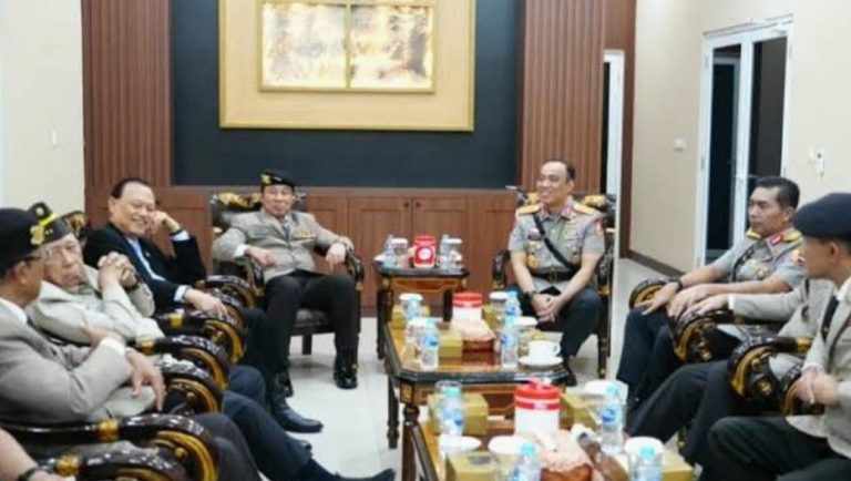 Wakapolri dan Mantan Kapolri Berkumpul di Mabes Polri, Pertemuan dalam Rangka Hari Juang Polri.