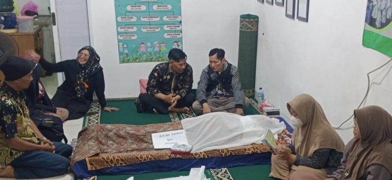 Dirut PT. Taruna Heru Birowo SH, Bersama Para Direksi Kunjungi Wafatnya Almarhum Duryanto Bin Muhadi.